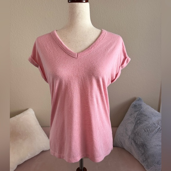 Loft burnt-out pink v-neck strap back top. 100% cotton. Very soft. Size small. - Picture 2 of 3